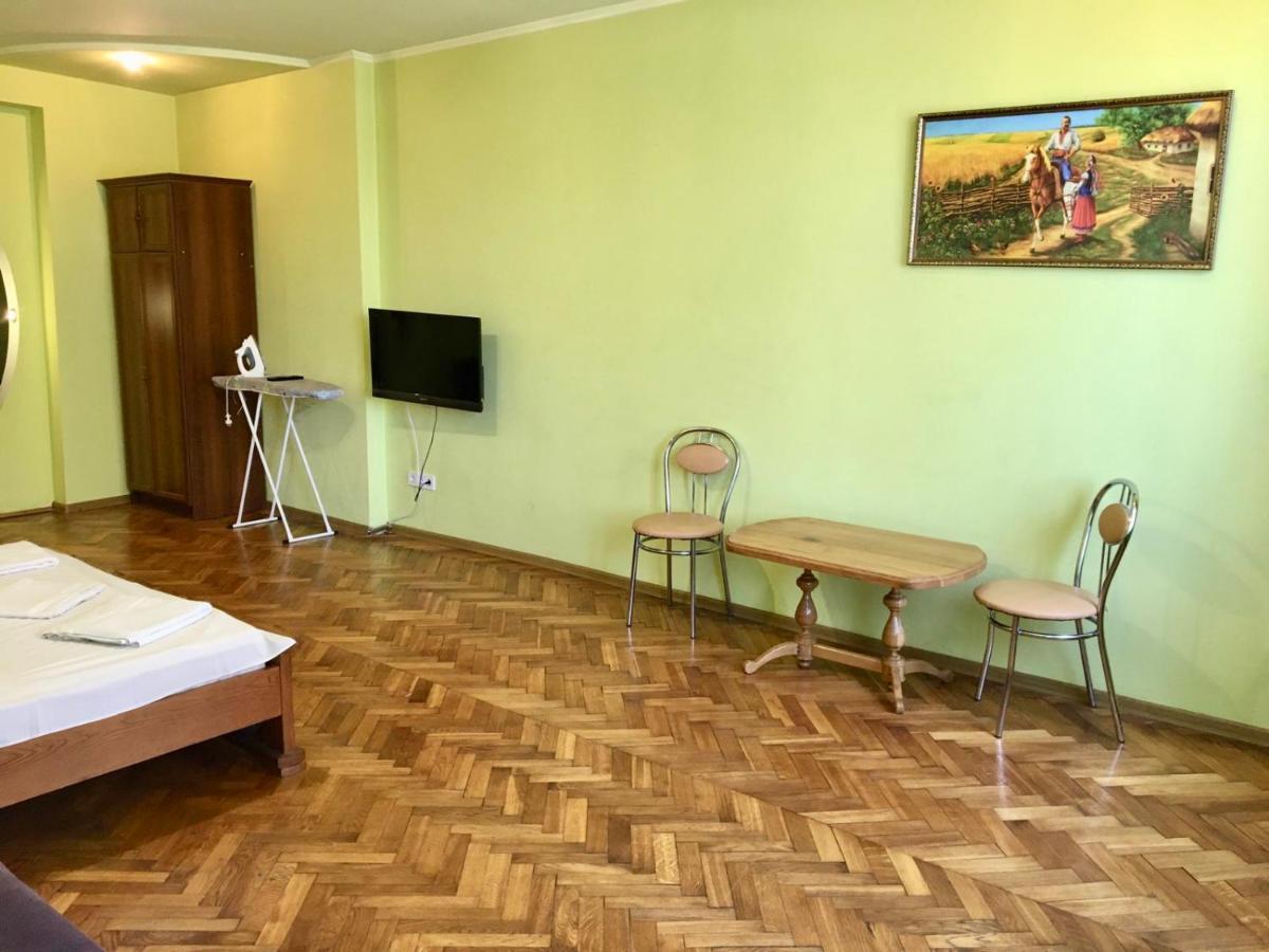 Svobody, Near The Opera * Lviv