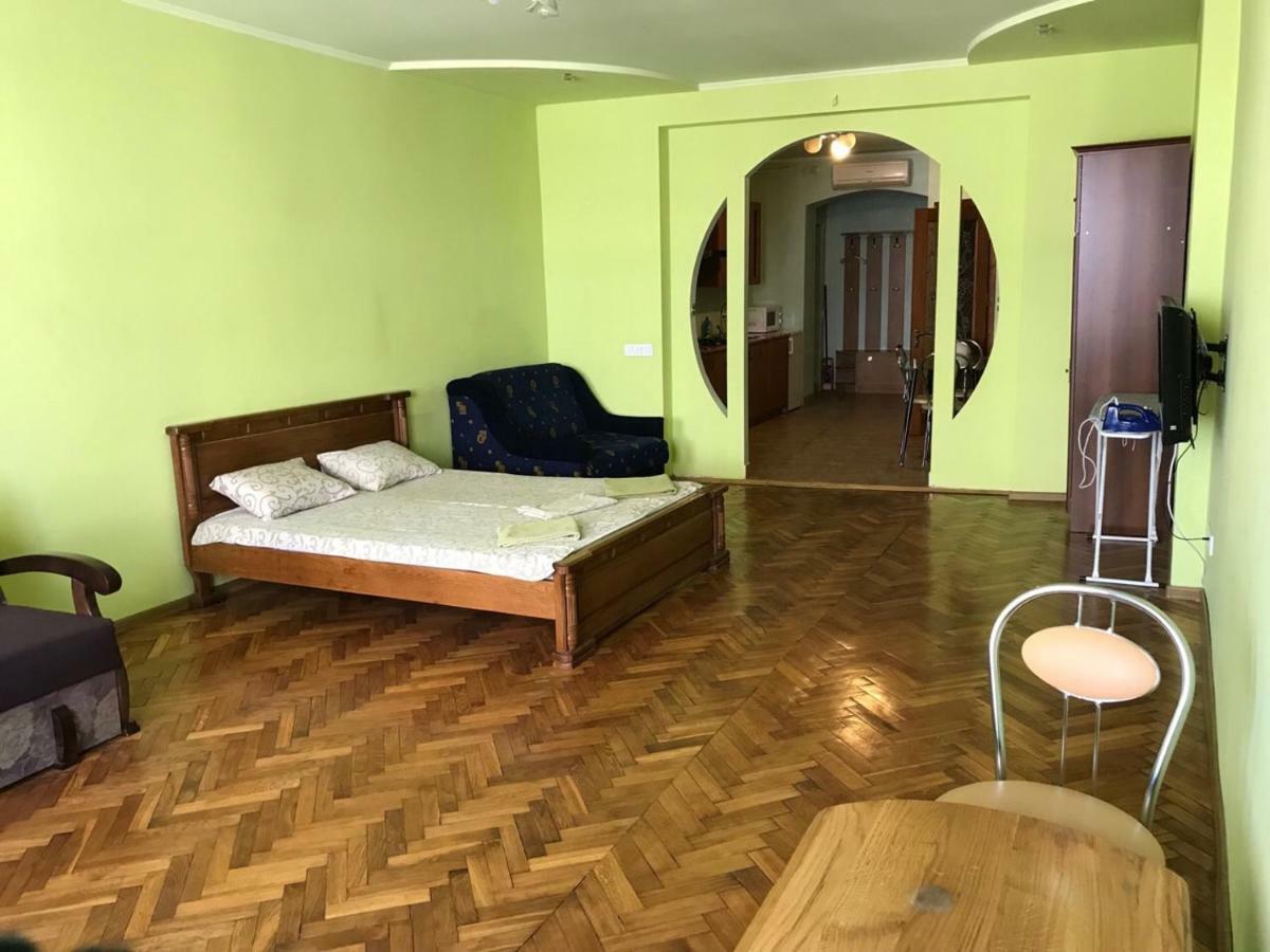 Svobody, Near The Opera Apartment Lviv